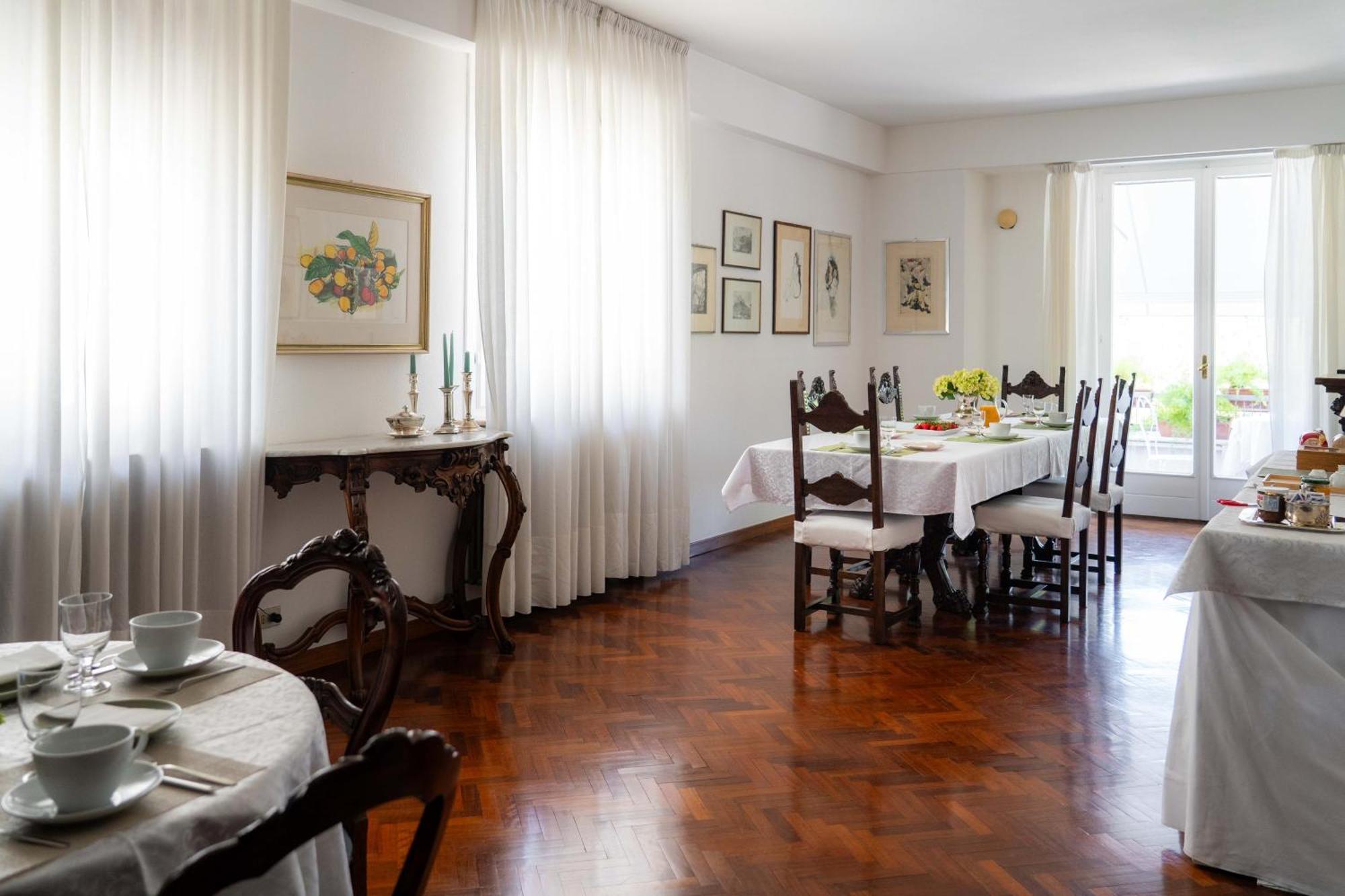 佩萨罗Casa Di Anna公寓 外观 照片