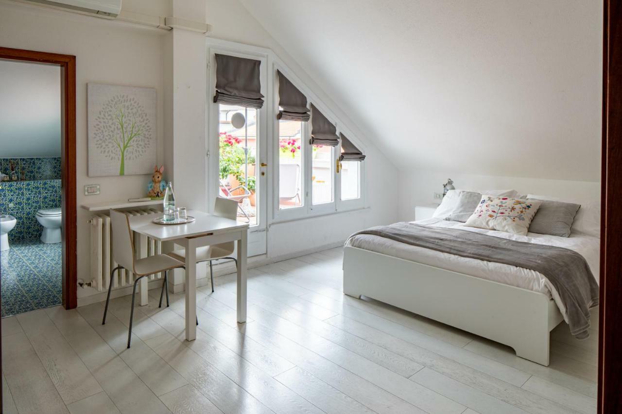 佩萨罗Casa Di Anna公寓 外观 照片
