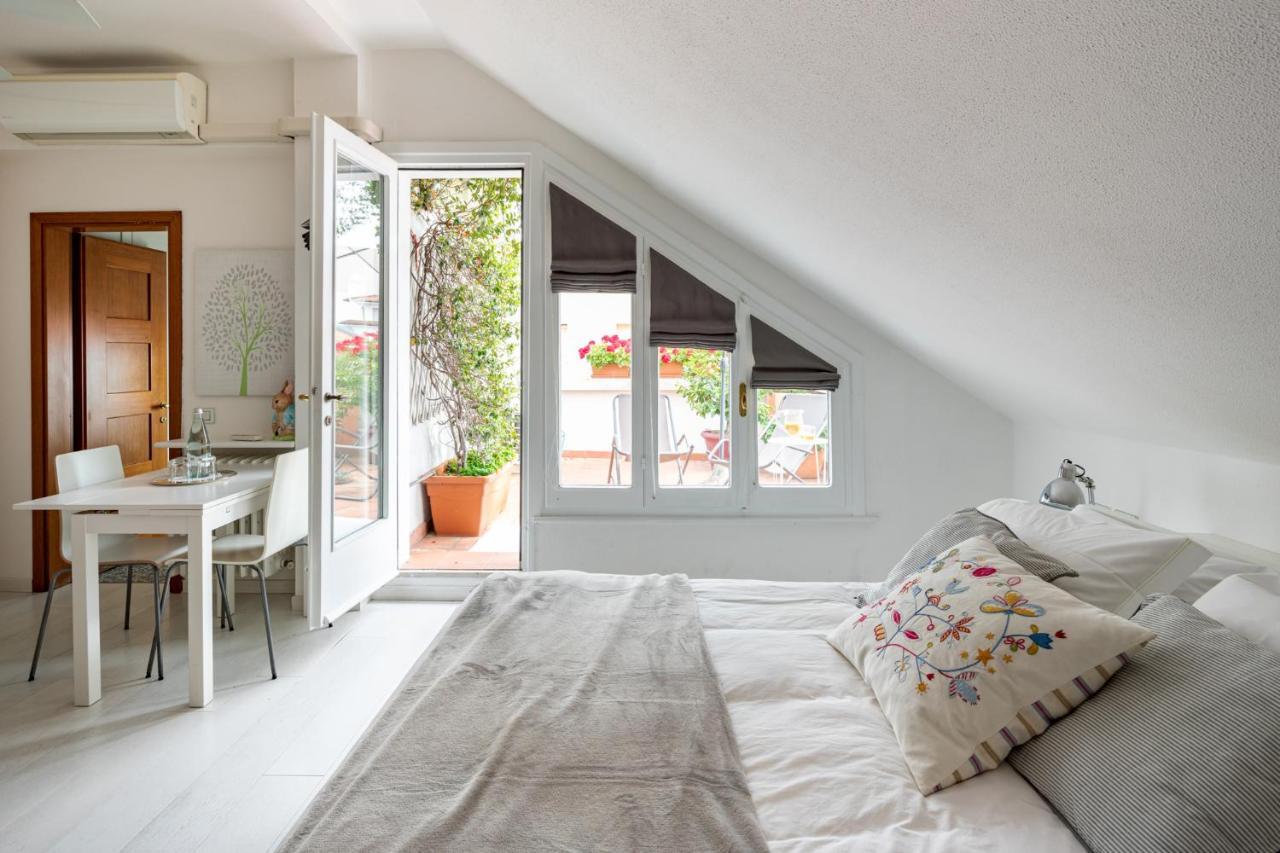 佩萨罗Casa Di Anna公寓 外观 照片
